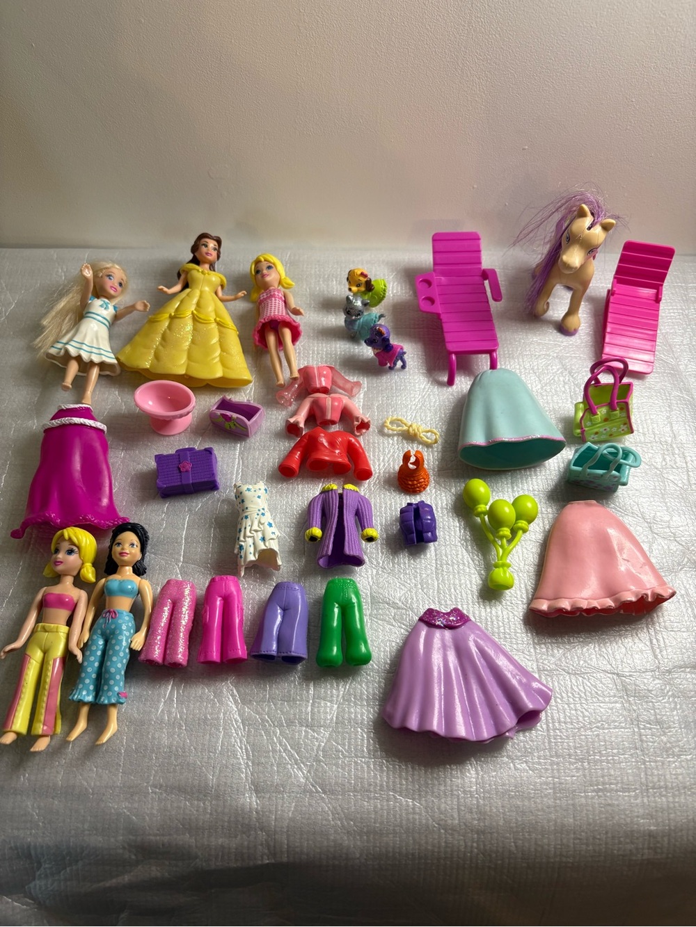 Doll Lot Playset w/ Outfits Accessories, Removable